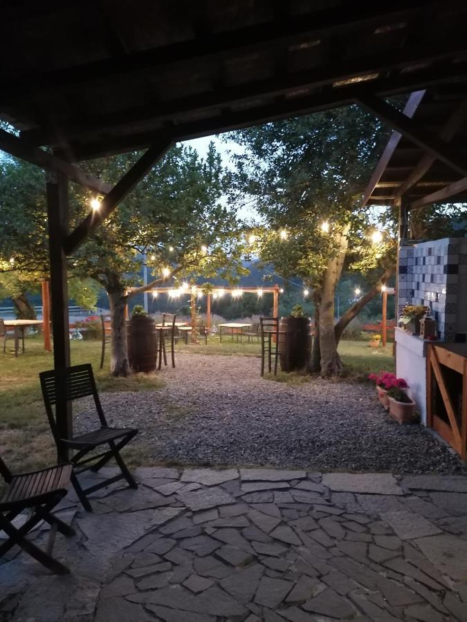 Agriturismo Dei Legi San Pietro Vara Экстерьер фото