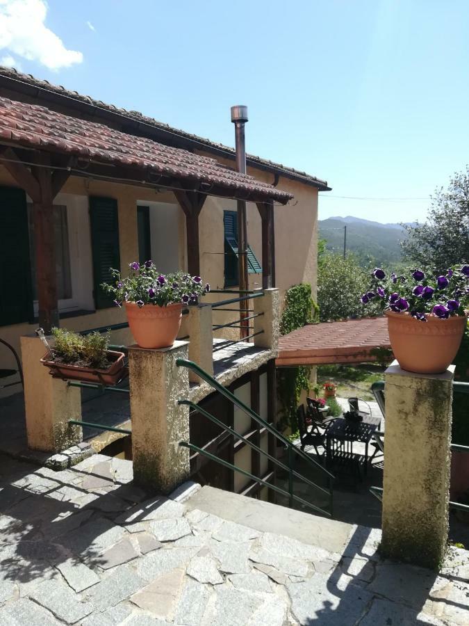 Agriturismo Dei Legi San Pietro Vara Экстерьер фото